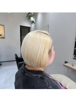 アワ(awa)&nbsp;切りっぱなしボブ