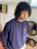 キュエ(qiie)&nbsp;qiie/ブリーチ/パーマ/ハイトーン/ダブルカラー/インナーカラー