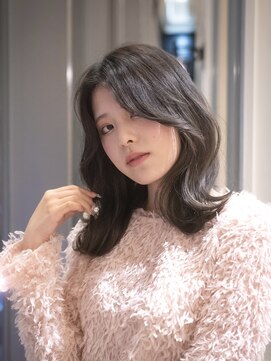 ビュートリアム 梅田(BEAUTRIUM) くびれヘア/韓国ヘア/外ハネミディアム/顔周りカット/茶屋町