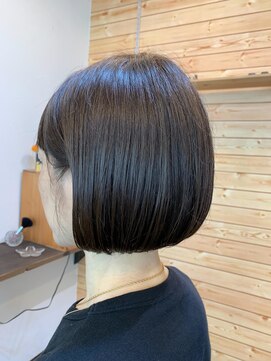 ソーホー ニューヨーク シズオカ(SOHO newyork SHIZUOKA) つや髪マッシュショート