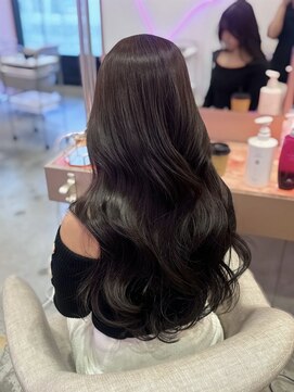 ウィクシーミミ 栄矢場町店(wixy mimi) グレージュ