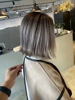 メリー オオサカ(Merly Osaka)&nbsp;筋感少なめバレイヤージュ