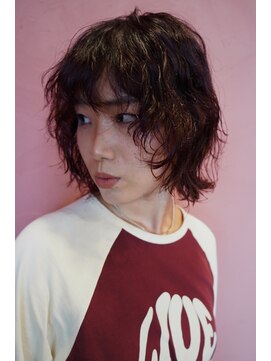 チヴォリ(CIVOLI) ショートパーマウルフ×レッド