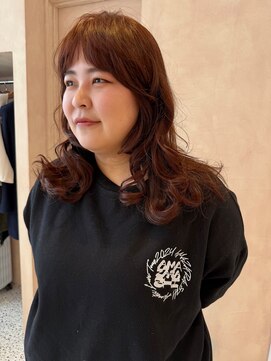 【晴音】くせ毛ウルフ/オレンジブラウン/ミディアム/20代