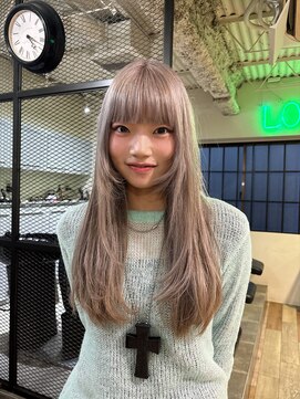 ラべリー 池袋(LOVELEY) 前髪あり ミディアムレイヤー 【池袋】
