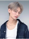 《Agu hair》【メンズ】ハイトーンで魅せる韓国風センターパート