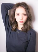 女性らしいシルエットがきれい!relian青山