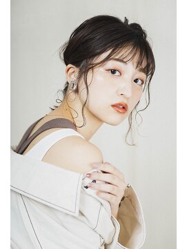 クロエ 中野(Cloe) ゴムとピンだけのアレンジ