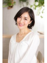 ターントウキョウ(turn TOKYO)&nbsp;【大人かわいい】流し前髪の外ハネウルフ