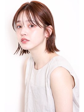 メリケンビューティーパーラー コウベ(MERICAN BEAUTY PARLOR KOBE) マジシャン現れる