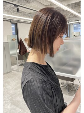 キートス(Kiitos) 切りっぱなしボブ