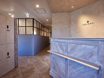 Labimani 箕面店 全席個室×デザインカラー&髪質改善&ショートカット【ラビマーニ】