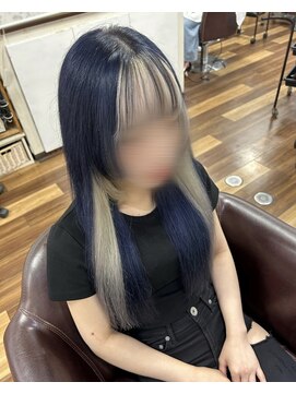 アーチフォーヘア 心斎橋店(a-rch for hair) ネイビー×ホワイト
