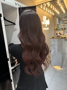 ラピス 大阪アメ村店(Lapis) エクステで作るロング赤髪！馴染みもばっちし！