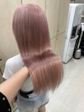 アイズ 横浜(IS) ホワイトピンク/ブリーチカラー/ダブルカラー/横浜