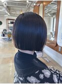 切りっぱなしミニボブ