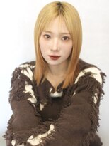 バース(BIRTH)&nbsp;天神【BIRTH】似合せカットハイトーンミディアムレイヤー