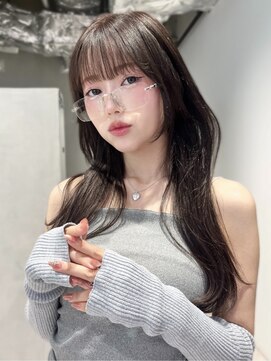 ミンクスオーバー(MINX OVER) 韓国ヘア/レイヤーカット/前髪顔まわりカット/髪質改善/縮毛矯正