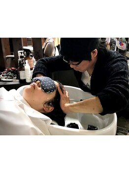 東京でスパセミナーを開催した店長のスパで、頭のコリをほぐしたるみにアプローチ☆お顔の印象もすっきり♪