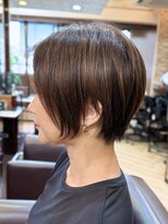 キャラ 池袋本店(CHARA) ひし形小顔マッシュショートボブ◎白髪ぼかしハイライト【池袋】