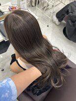 アイズ 横浜(IS)&nbsp;オリーブベージュ/ブリーチなし/横浜/レイヤーカット