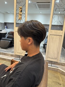 ビズヘアー グランバース(bisou hair grandbase) メンズカット