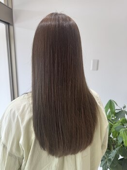 フェリーチェ(felice)の写真/お悩みの部分だけの縮毛矯正もお任せください♪ペタンコにならないナチュラルな縮毛矯正で憧れの髪質に☆