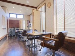 Hair Salon cHouette【シュエット】