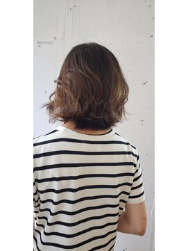 ヘアーワークス ヘルム 渋谷店(HAIR WORKS HELM) ミディアム