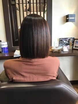 フィジア(fiji-a) 切っぱなしボブ