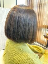 アトリエアルシュ(atelier ARCHE) 丸み前下がりボブ