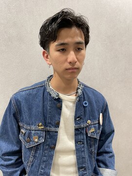 サク(Sac.) メンズショートパーマスタイル