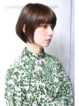 無垢(muku) 大人可愛い２０代３０代４０代小顔ペールベージュ 丸みボブA10