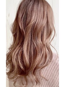 リアン(Lian) ツヤベージュ♪