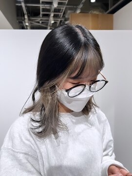 ゴウトゥデイ 渋谷MODI店(GO TODAY) ホワイトベージュ インナーカラー