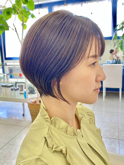 くびれショートヘア白髪ぼかしハイライトダブルカラーブリーチ