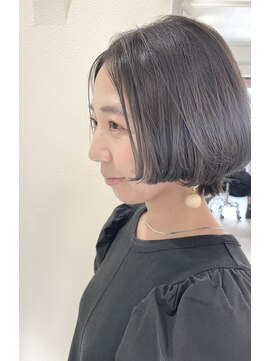 イチエ(icie) ブルーグレージュカラー