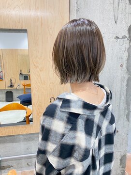 ロタ 吉祥寺(RoTa) 黒髪/ボブルフ/ネビージュ/小顔/ワンレン/スペインカール