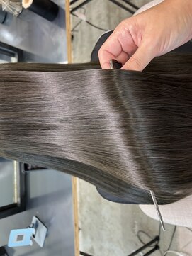 ラヴィエ(RAVIE) 【半田・髪質改善】縮毛矯正/トリートメント/マンツーマン