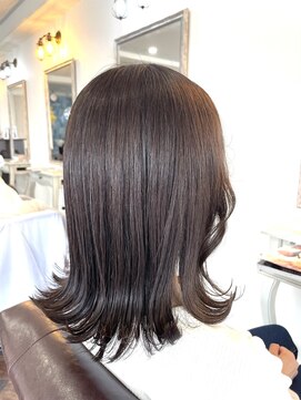 スニップヘア(snip hair) オリーブベージュカラー