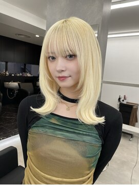 ブロンドヘア/髪質改善/ハイトーン/外はね