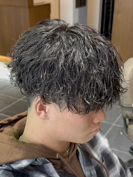 ルアン 大分駅店(ruen) 大分メンズカットマッシュ波巻きスパイラルパーマmen's眉毛