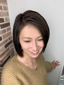 ジウ 上通り(JIU) 襟足スッキリ大人キレイなショートボブ☆小顔☆春色×グレージュ