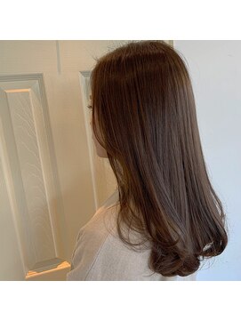 ヴィコロ(vicolo) クリアベージュ