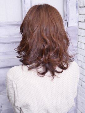 ダッチェス(DUCHESS) 【DUCHESS】ウェーブ感強めのカジュアルなボブディ