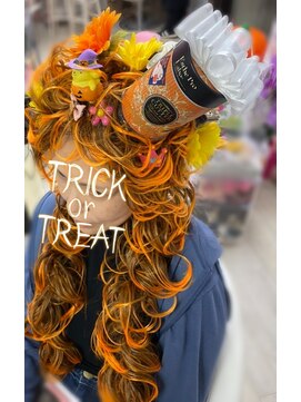 ハナココ 水戸店(hana Coco) 特殊ヘア ハロウィン はなここ宣伝中 カール ウィッグ使用 水戸