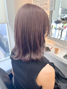 デイジー(Daisy) 天神/大名/ケアブリーチ/パープルベージュ/前髪カット