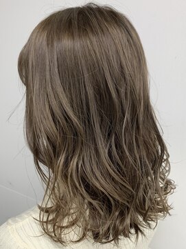 オト 吉祥寺(Oto.) 髪質改善/インナーカラー/ショート/前髪カット/ブリーチ/吉祥寺