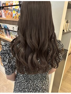 ユーフォリア 青山(Euphoria) 20代30代/オリーブベージュ/イルミナカラー透明感ナチュラル