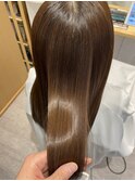 髪質改善艶サラストレート